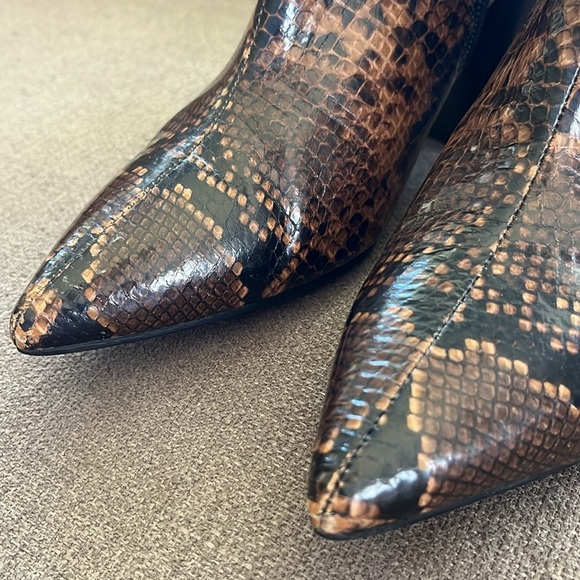 Jeffrey Campbell Final Bootie snake skin - Picture 5 of 8